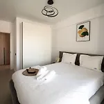 L&s In Odyssey Spa&pool-parking 아파트