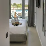 L&s In Odyssey Spa&pool-parking 마마이아