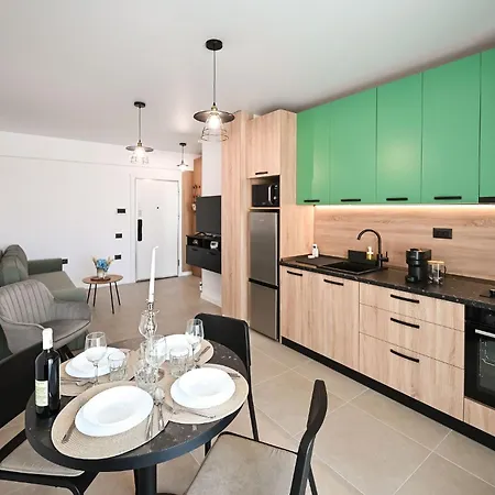 L&s In Odyssey Spa&pool-parking Lägenhet *