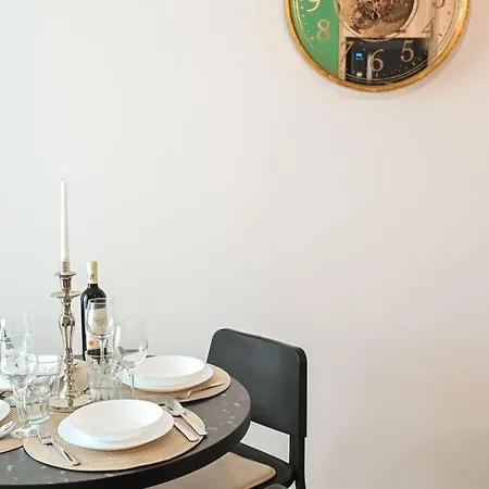 Lägenhet L&s In Odyssey Spa&pool-parking Mamaia